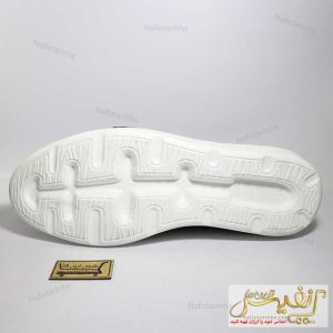 کتونی مشکی zara زیره سفید چسبی و بتد دار